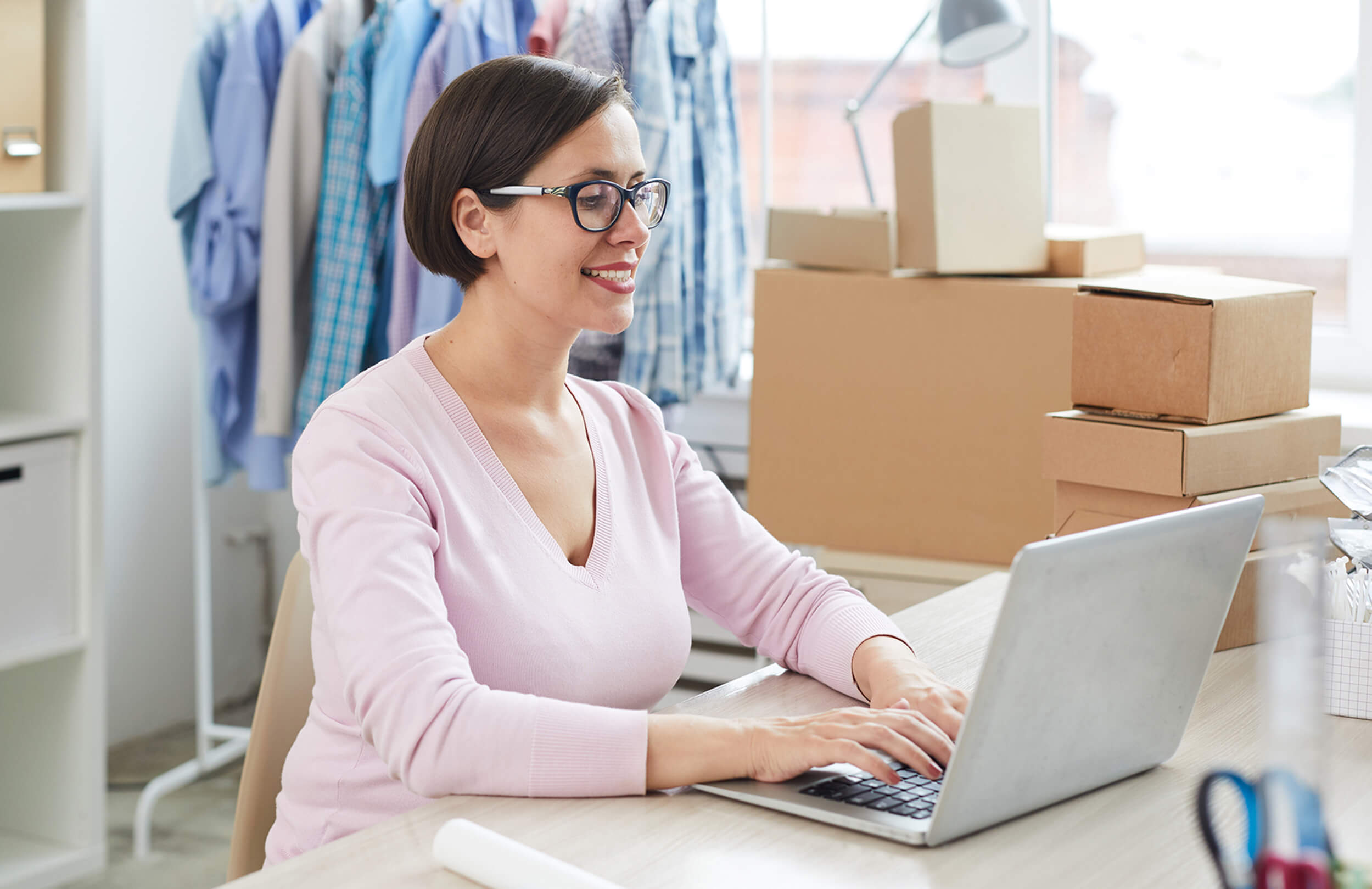 contemporary-female-with-laptop1